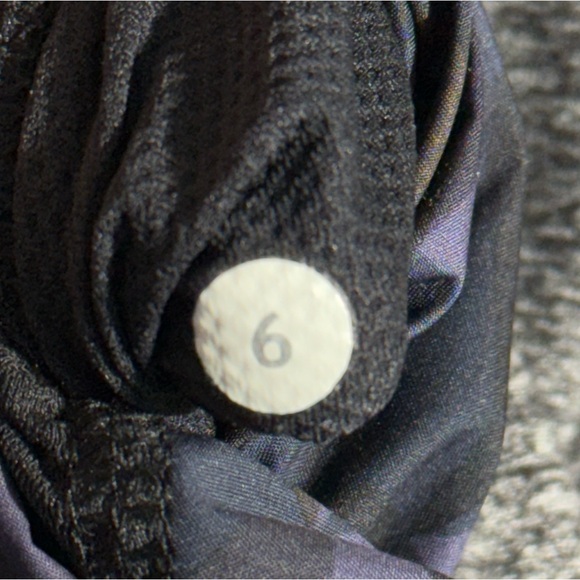 Lululemon Fluff Off Pullover Stained Glass Love Nightfall Black 6 Down Jacket - Picture 13 of 16